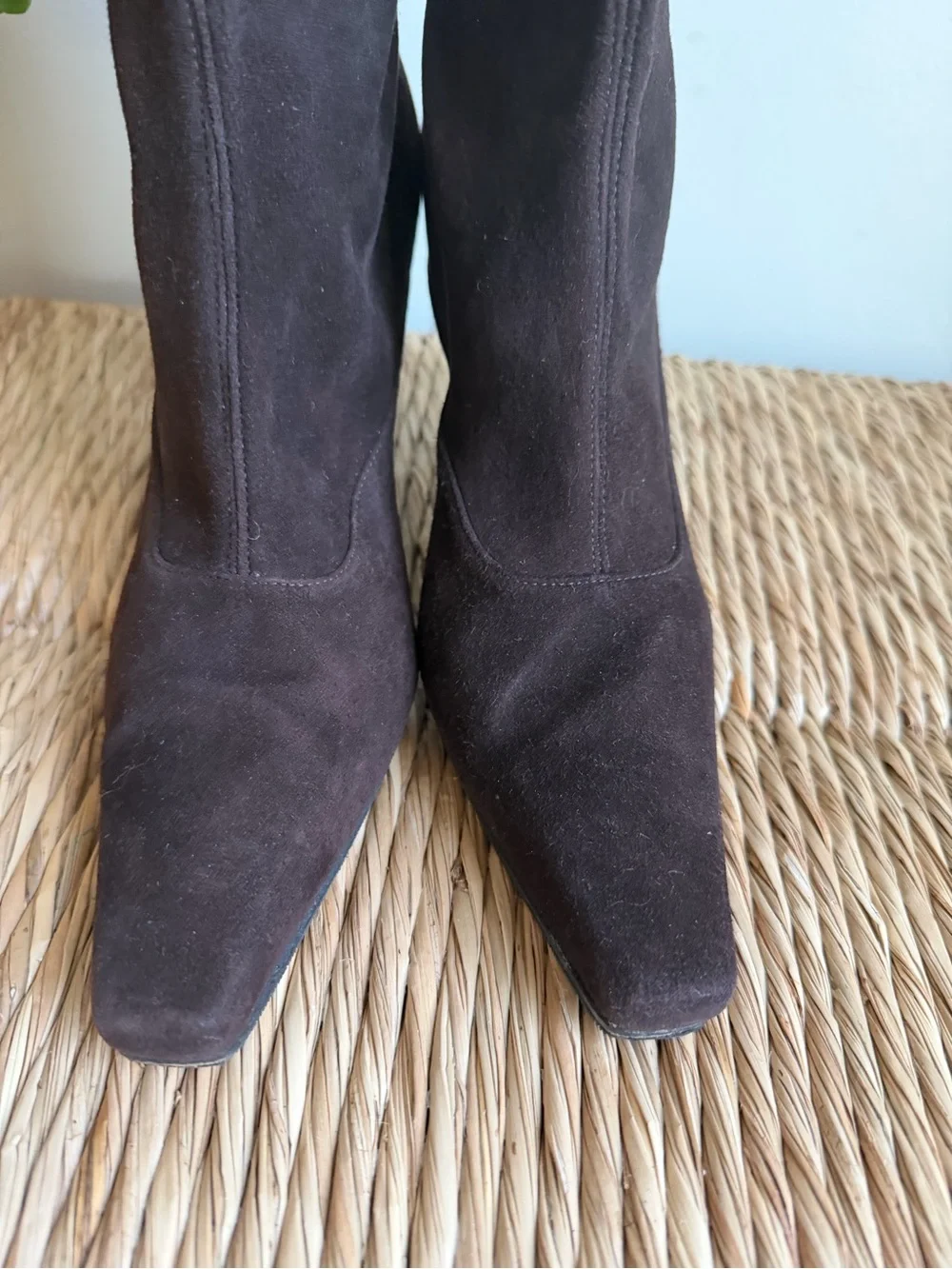 Stuart Weitzman Brown Suede Square Toe Knee High Kitten Heel Boots 8 1/2